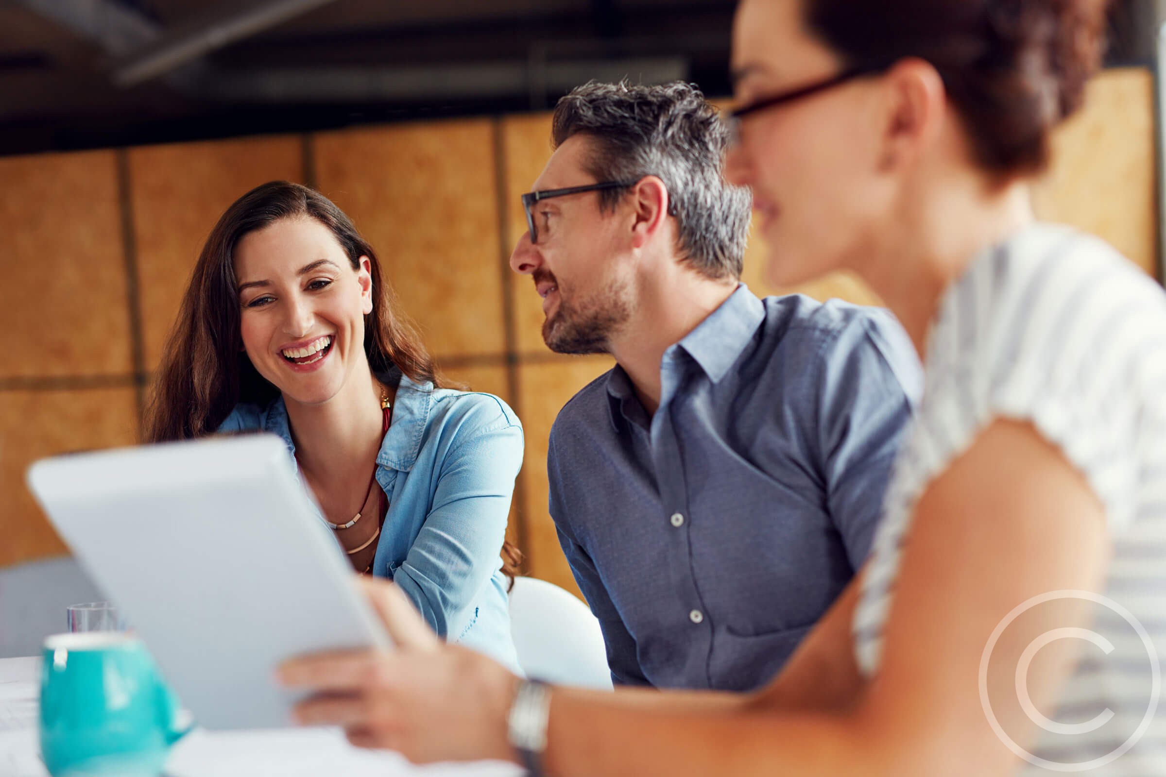 Criterios para seleccionar y trabajar con una agencia de interpretación